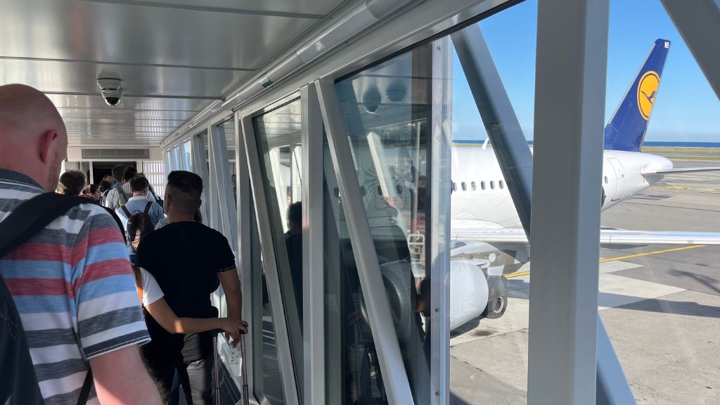 lufthansa munich airport hub